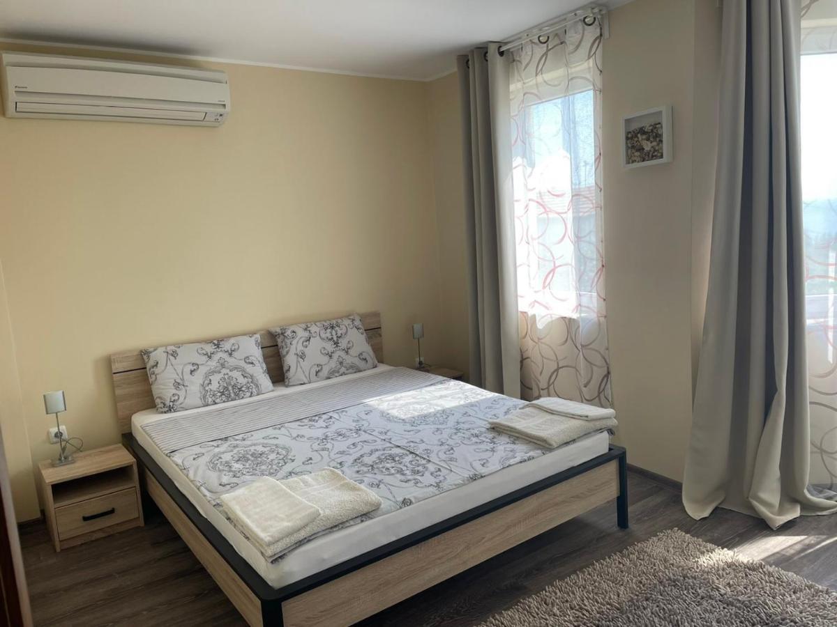 Villa Steffi غولدن ساندز المظهر الخارجي الصورة